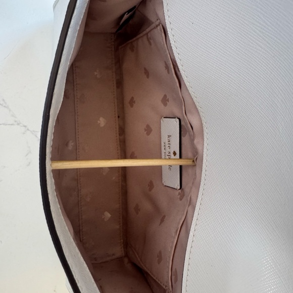KATE SPADE NEW YORK Madison Bright White Crossbody GOLD hardware retired - Picture 9 of 9